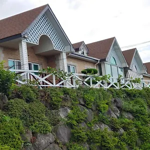  펜션 아침하늘펜션