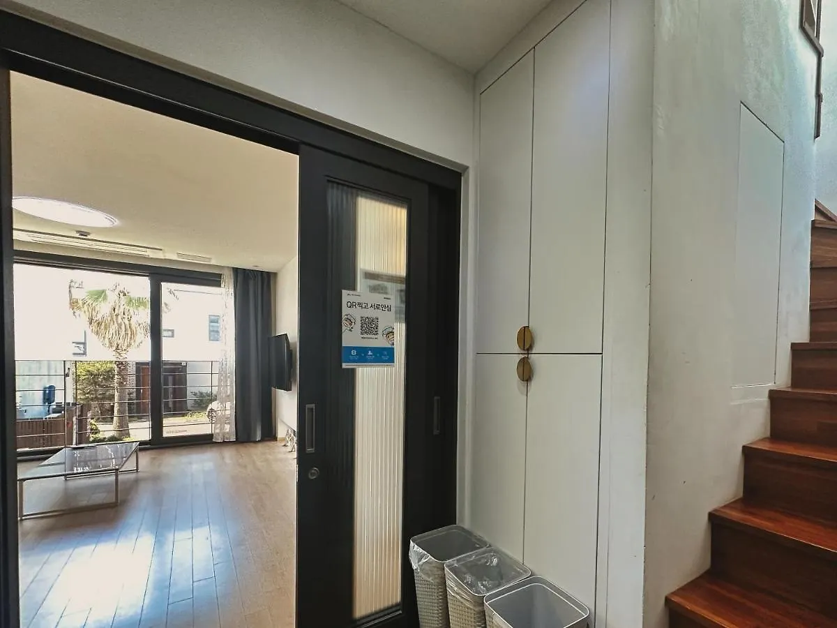 Holiday home Aewol Bada Poomeun Property Jeju South Korea